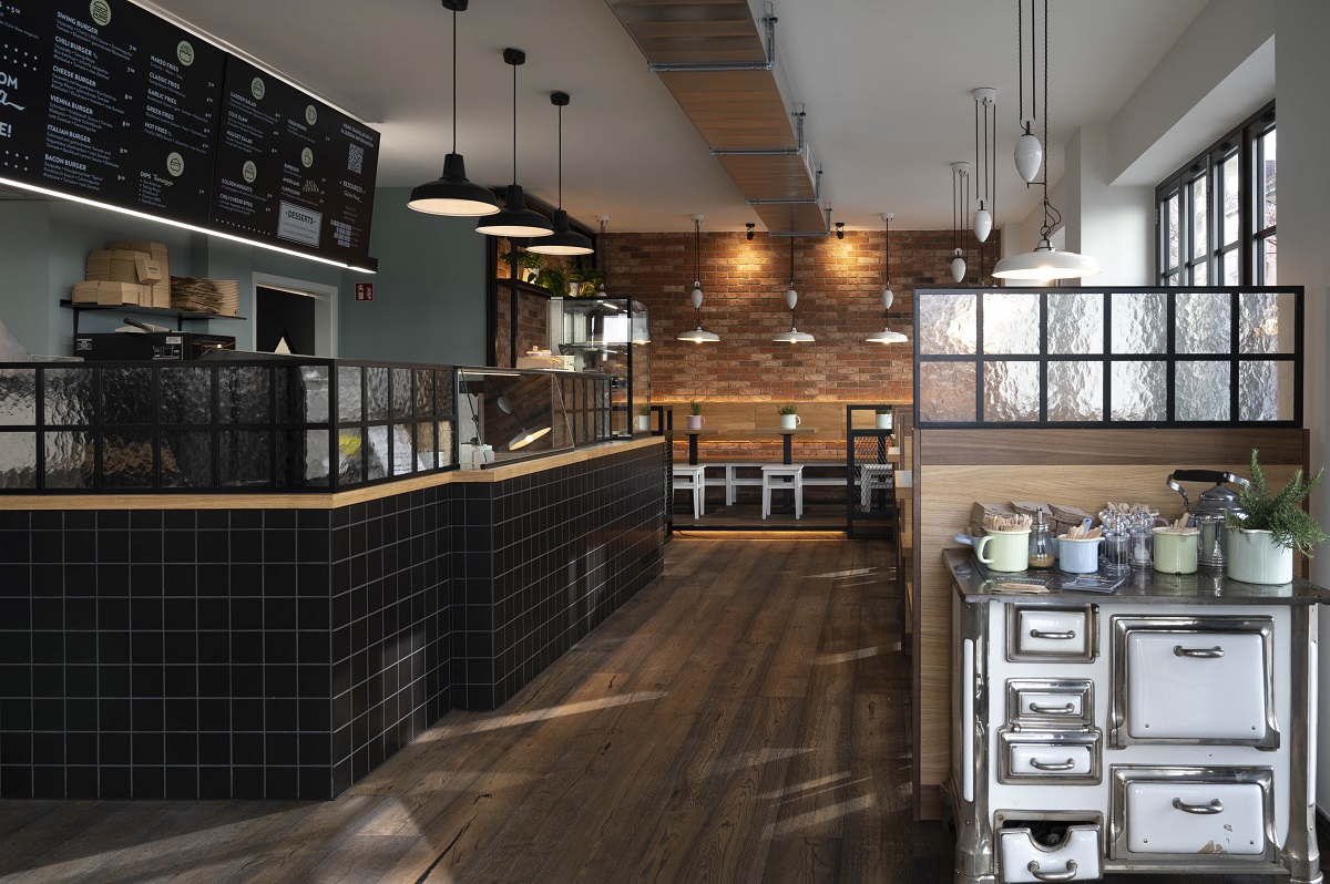 Aus einer Bank wird ein Restaurant: Vegane Burgerkette „Swing Kitchen ...